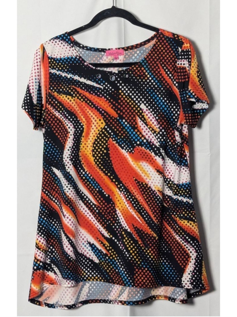 Max & Rina Large Abstract Dot Print Short Sleeve Top